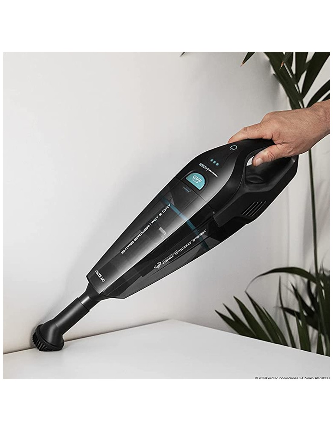 Cecotec Conga Immortal ExtremeSuction 22,2 V Aspirapolvere Manuale Potente  per Solidi e liquidi Tecnologia ciclonica Accessori per casa e Auto  Autonomia di 25 Minuti : Cecotec: : Casa e cucina